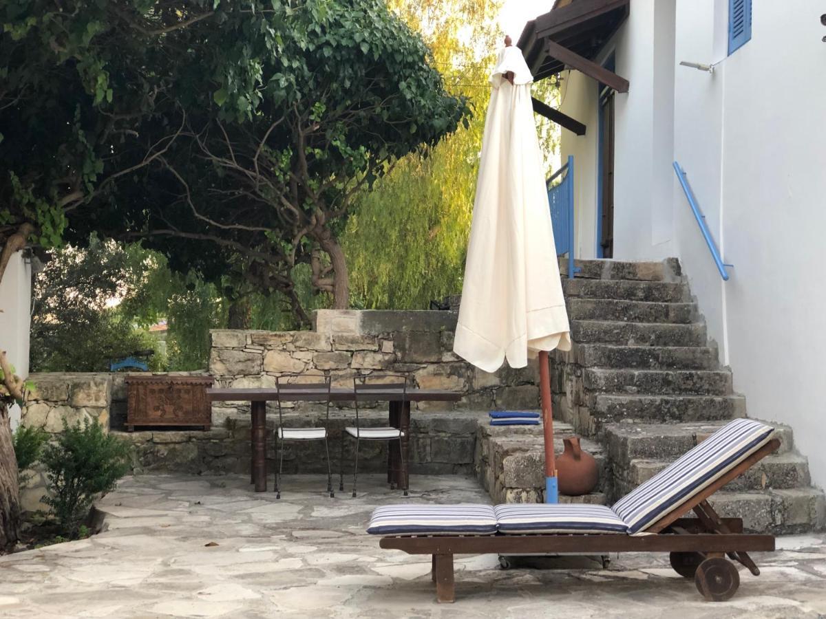 Cecilias Courtyard Konuk evi Malya Dış mekan fotoğraf