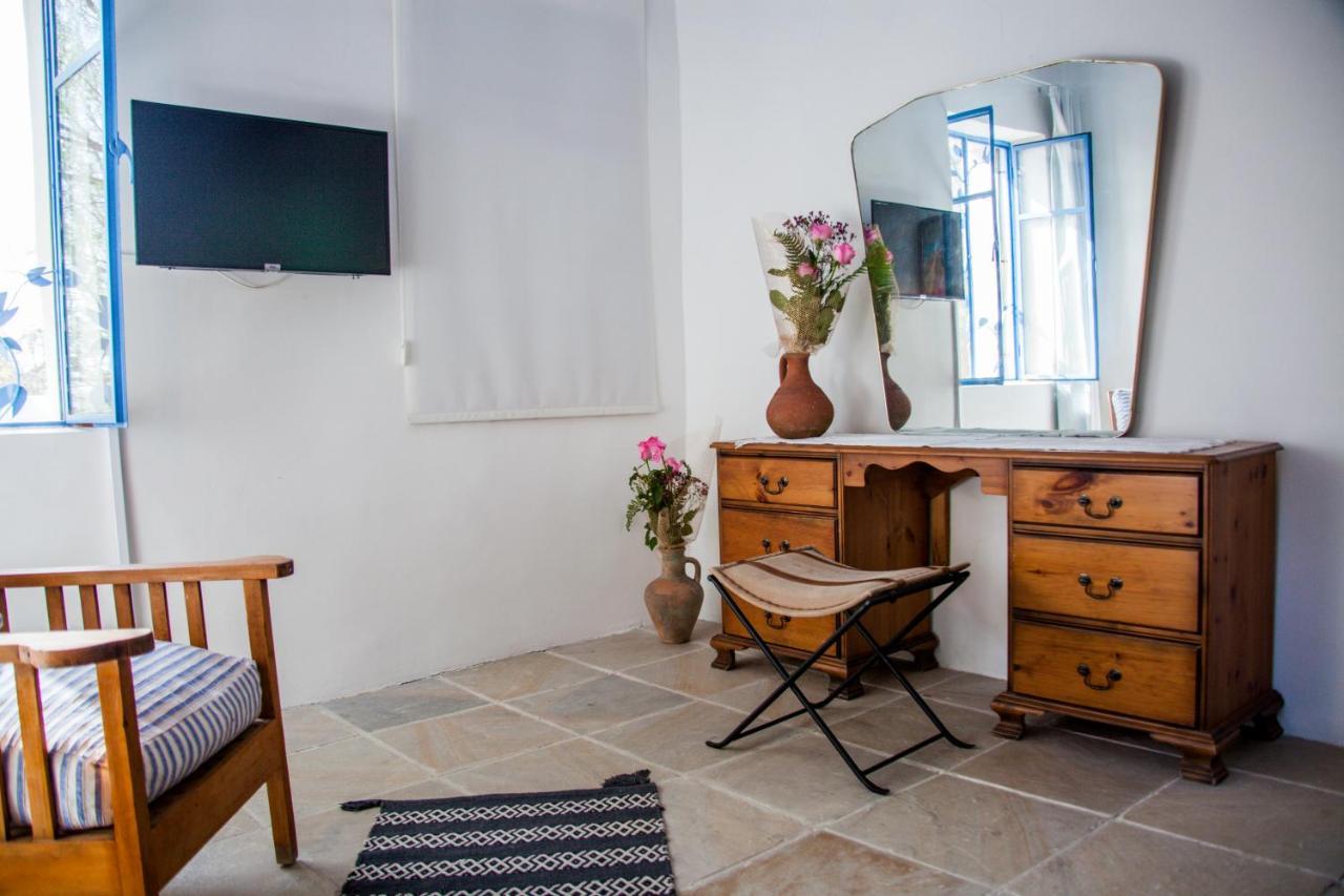 Cecilias Courtyard Konuk evi Malya Dış mekan fotoğraf