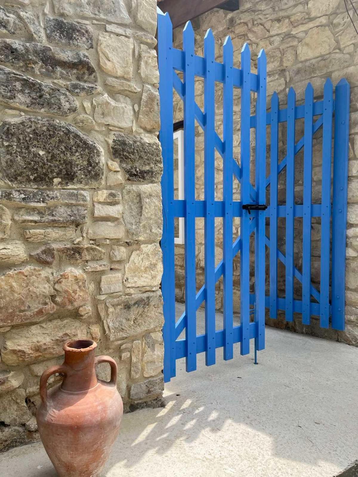 Cecilias Courtyard Konuk evi Malya Dış mekan fotoğraf