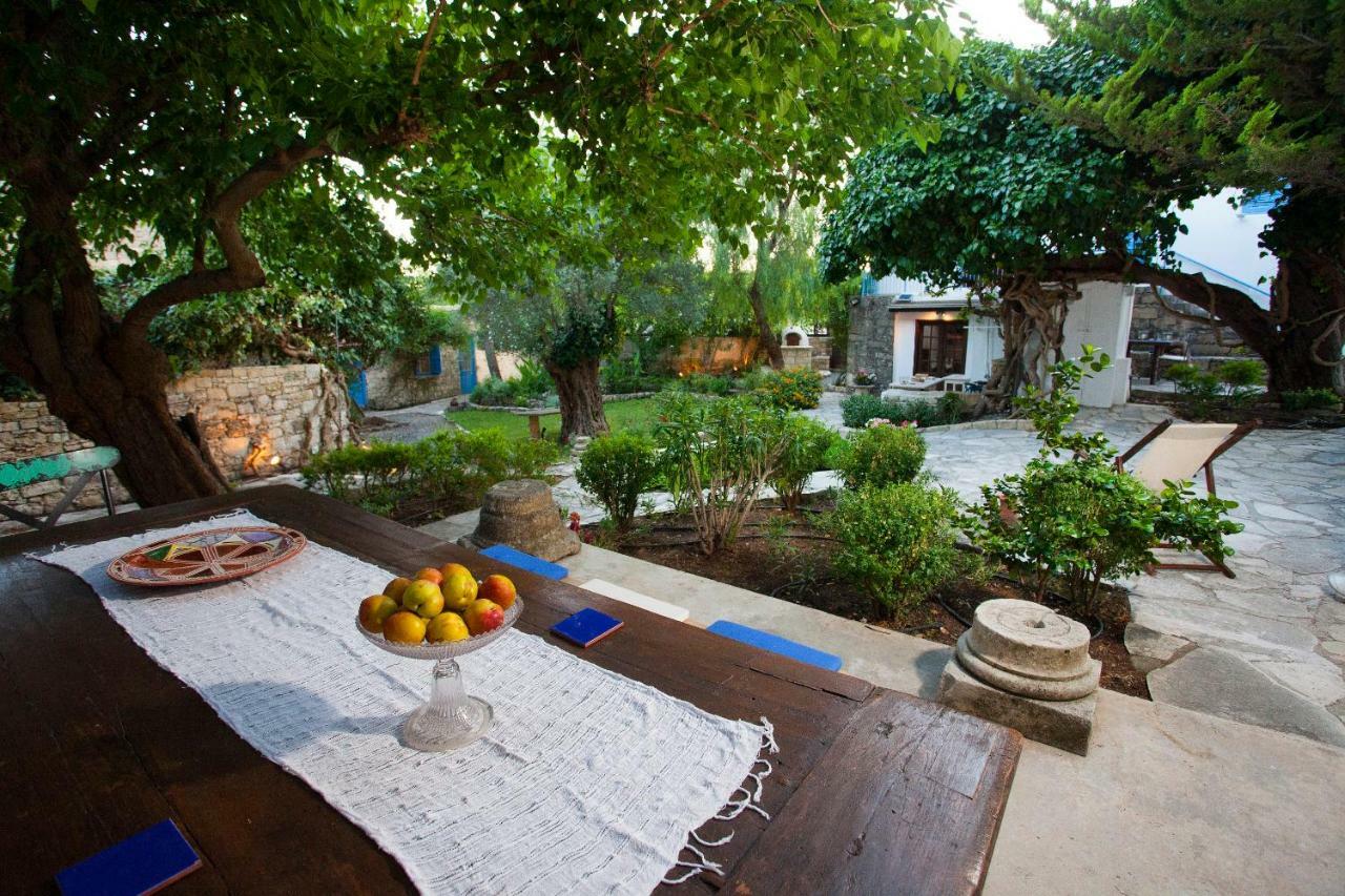 Cecilias Courtyard Konuk evi Malya Dış mekan fotoğraf